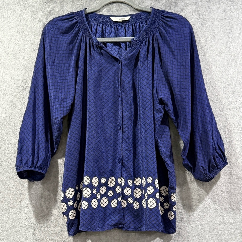 Tucker 100% Silk Blue Print 3/4 Sleeve Button Up Blouse Top  Women’s Size M